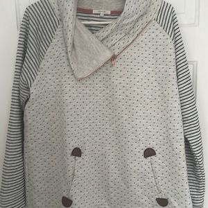 Maurice’s Sweatshirt size xl